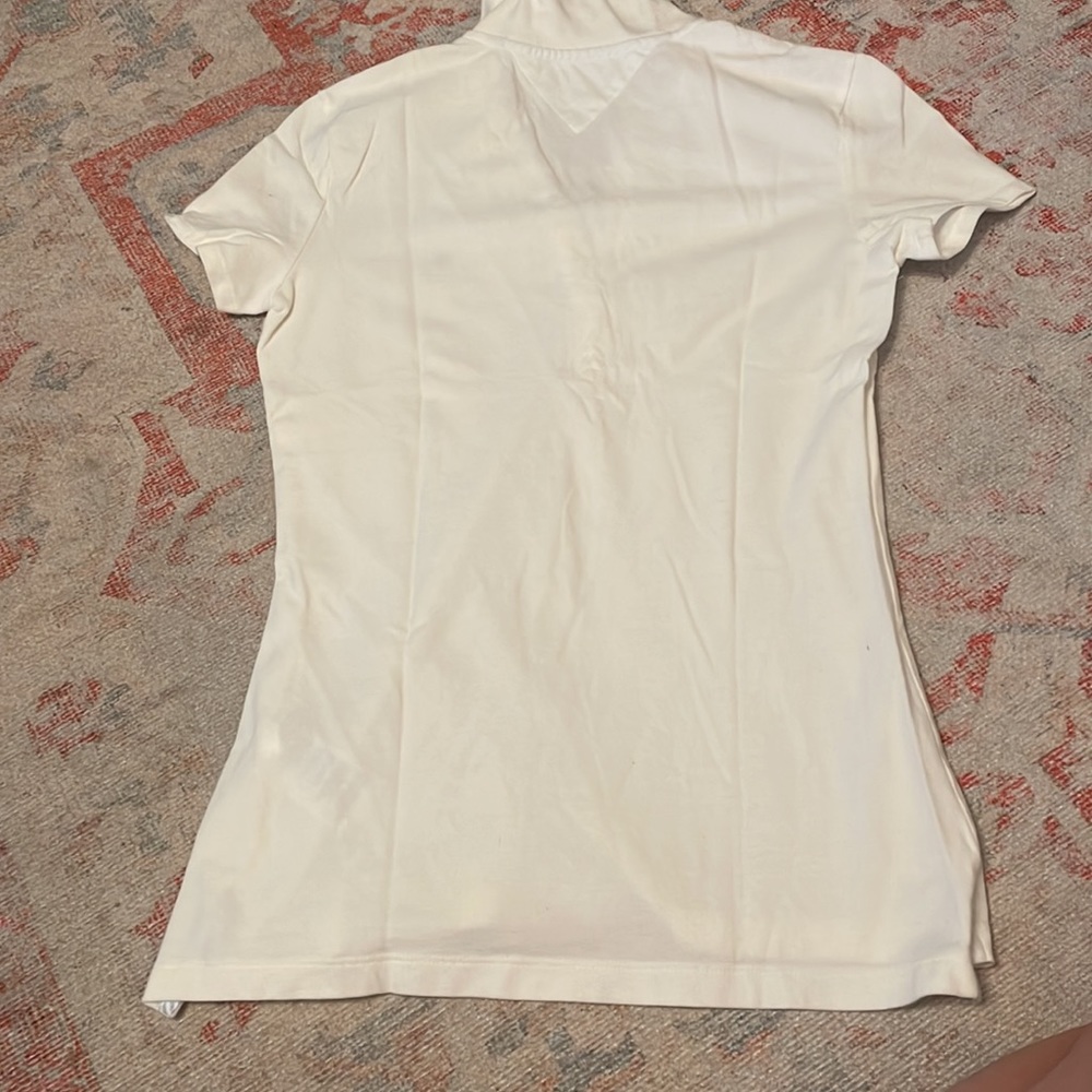 White collared shirt - Picture 4 of 4